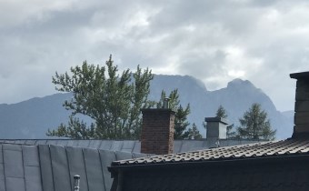 Zakopane dom z trzema mieszkaniami