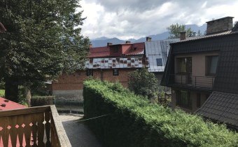 Zakopane dom z trzema mieszkaniami